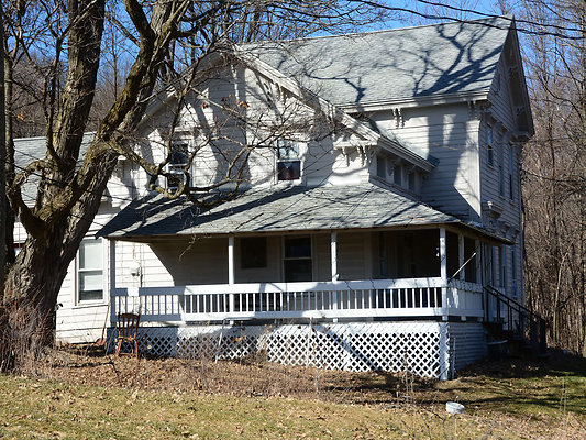FILE Feura Bush House, 999 Clarksville So. Rd