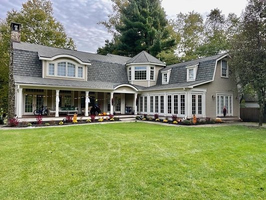 H2068 Montclair (SS)